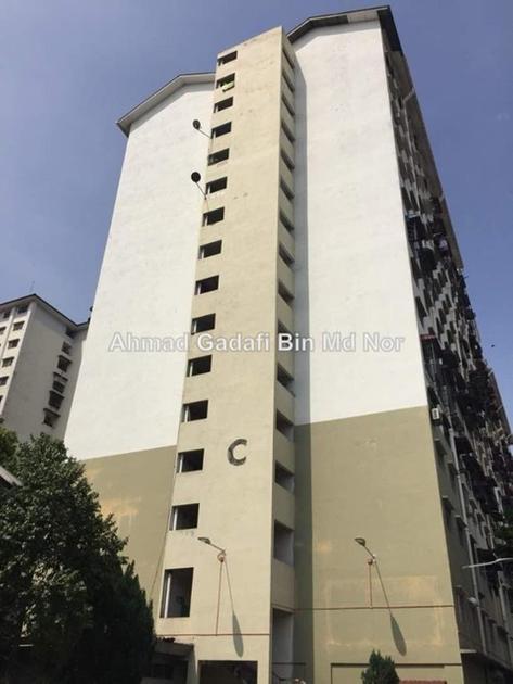 Apartment Taman Medan Jaya Intermediate Apartment 3 Bedrooms For Sale In Petaling Jaya Selangor Iproperty Com My