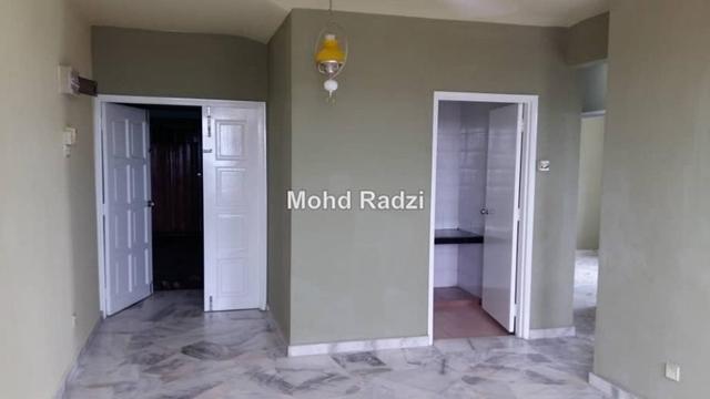 Ilham Apartment Apartment 3 Bedrooms For Sale In Shah Alam Selangor Iproperty Com My