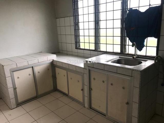 Rpr Batu 13 Flat 2 Bedrooms For Sale In Kuching Sarawak Iproperty Com My