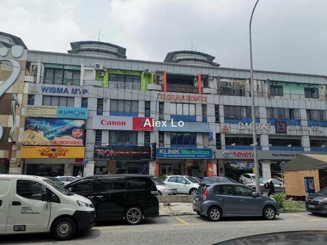 Sri Petaling 1st Floor Corner Shop Lot For Rent Office For Rent In Sri Petaling Kuala Lumpur Iproperty Com My