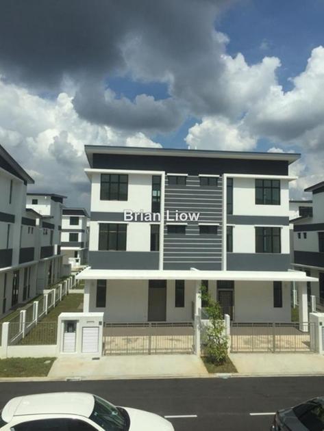 Taman Mutiara Mas Jade Series Skudai Semi Detached House 4 1 Bedrooms For Sale Iproperty Com My