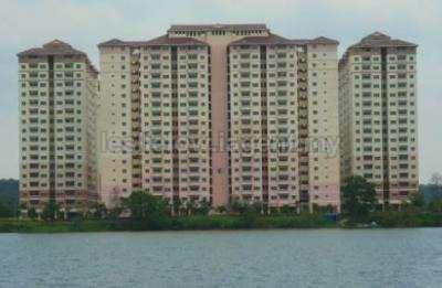 23 4 15 Lelong Laguna Biru Rawang Kundang Apartment For Sale In Rawang Selangor Iproperty Com My