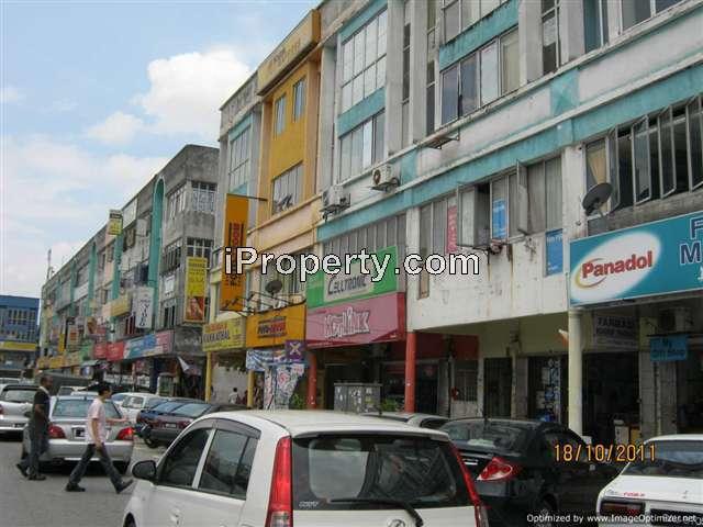 Jalan Makmur 25 64 Taman Sri Muda Intermediate Shop For Sale In Shah Alam Selangor Iproperty Com My