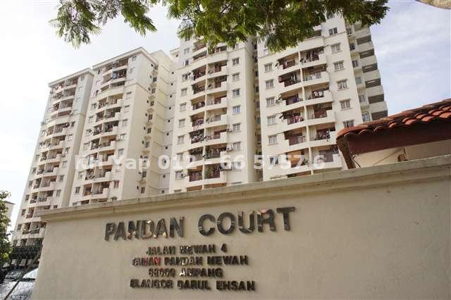 Pandan Court Intermediate Apartment 3 Bedrooms For Sale In Ampang Selangor Iproperty Com My