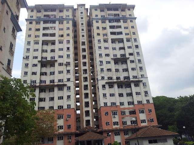 Pangsapuri Sri Angkasa Intermediate Apartment 3 Bedrooms For Sale In Shah Alam Selangor Iproperty Com My