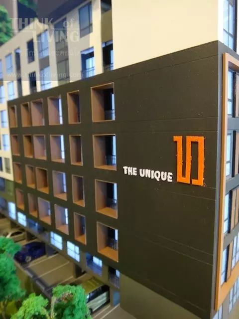 The Unique 10 (98)