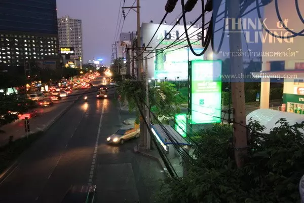 MRT สถานีพหลโยธิน (123)
