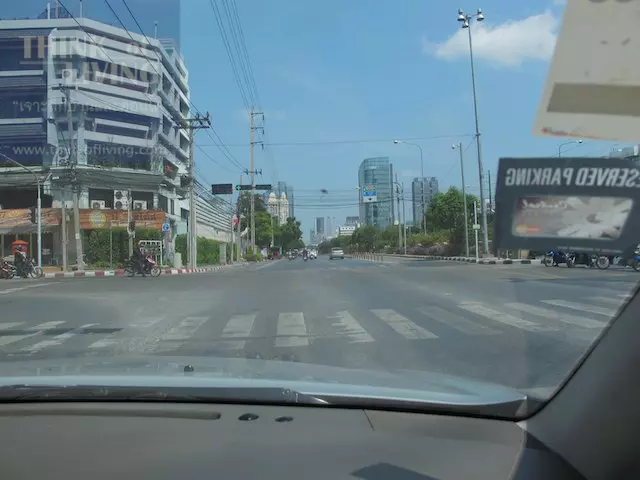 Bangkok Horizon Lazi 1