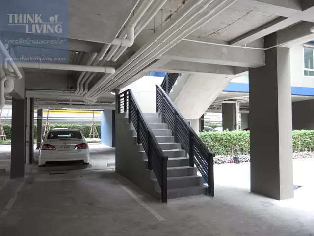 8 condo u 10stair parking space