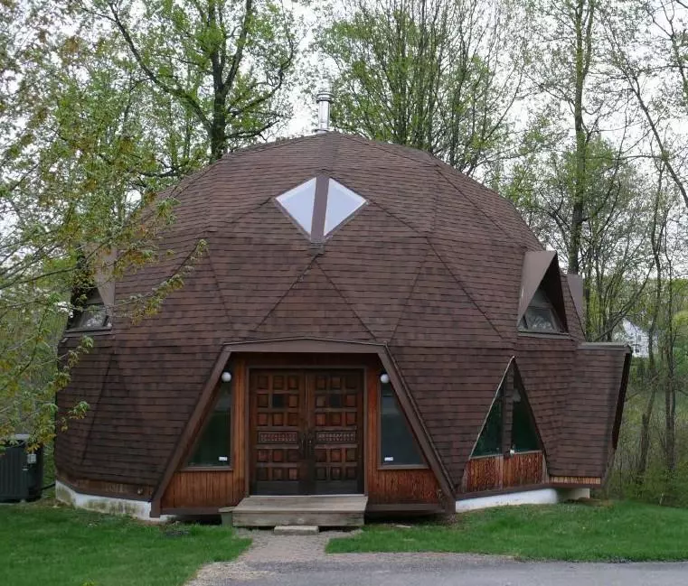 geodesic-dome-style-house