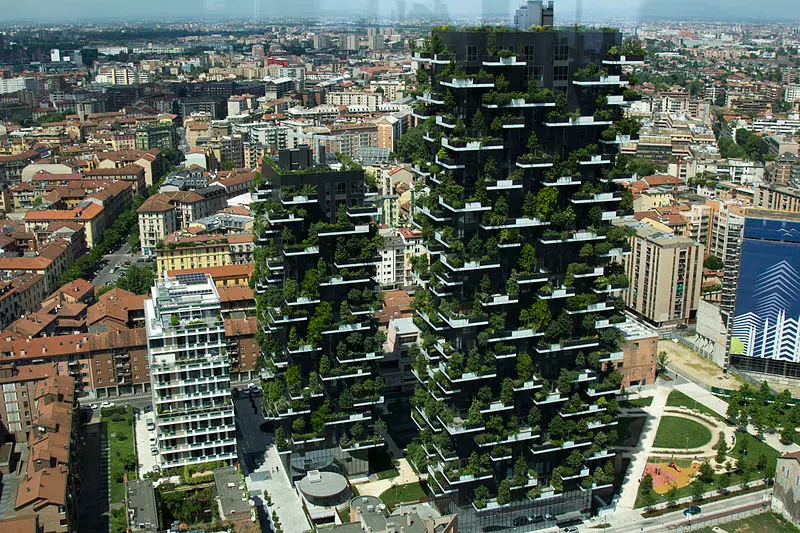 Bosco_Verticale_from_UniCredit_Tower,_Milan_Luca Nebuloni