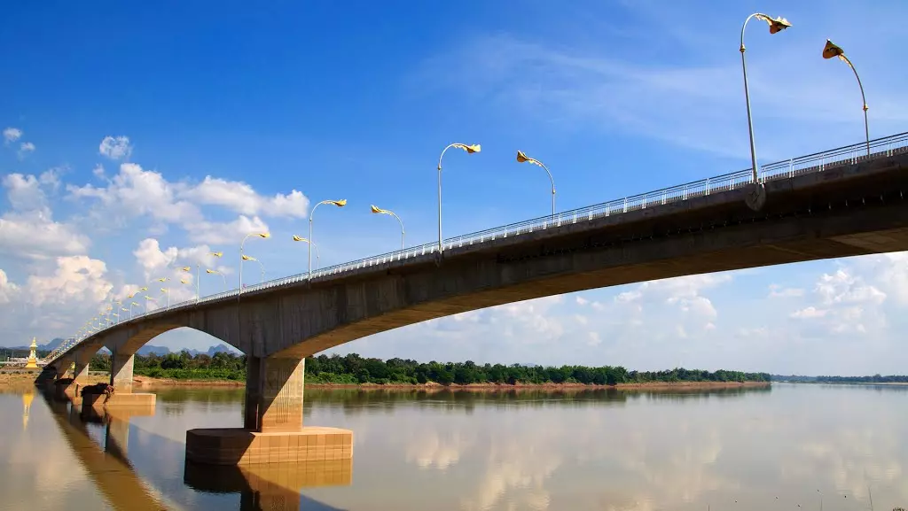 สะพานมิตรภาพไทย ลาว 3 - 1