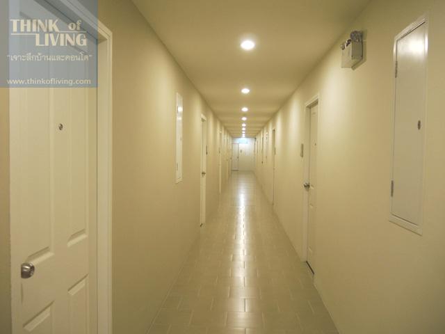 8 condo u y2nd floor walkway3