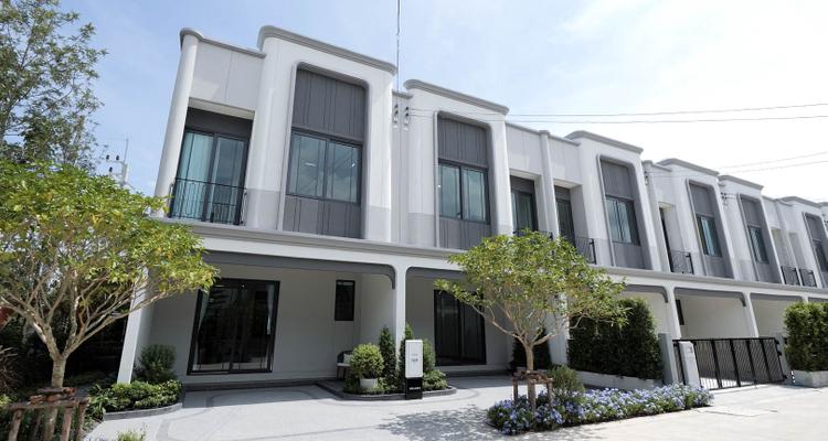 เจาะลึกแบรนด์ใหม่ “โกลดีน่า” ทาวน์โฮม 2-3 ชั้น สไตล์ Modern ใกล้รถไฟฟ้า กับโครงการ โกลดีน่า สุขุมวิท-แบริ่ง จาก Frasers Property